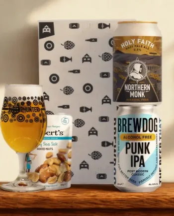 Alcohol Free Craft Beer 2 Can Gift Set with Beerhunter Glass (330ml Cans)