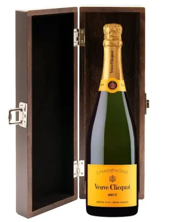 Veuve Clicquot Brut Yellow Label Champagne 75cl in Luxury Elm Wood  Gift Box